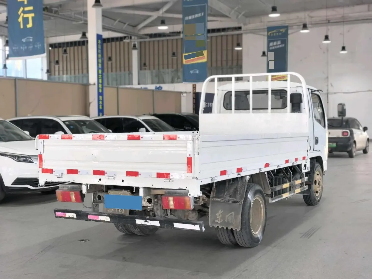 2007 Landwind X6 2.0L 114HP L4 5MT,autocango,china used car exporter,china ev exporter,chinese used car exporter,chinese used ev exporter