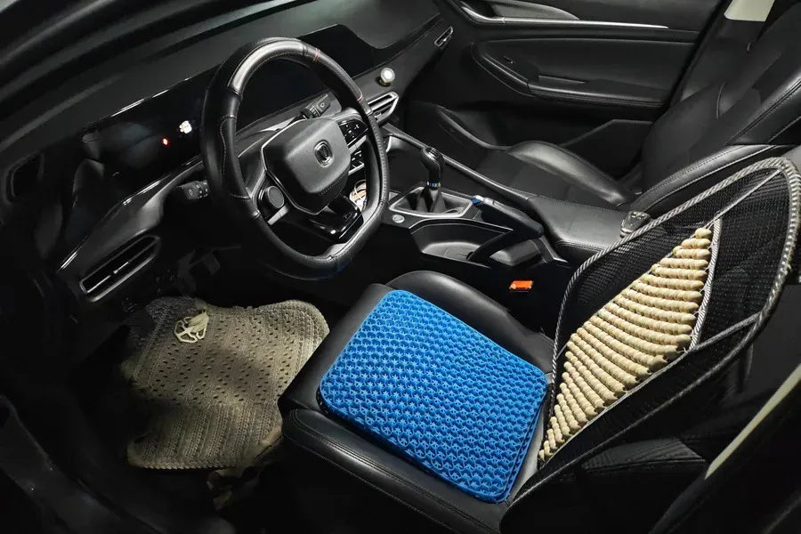 2022 ChangAn Eado 1.6L 128HP L4 5MT,autocango,china used car exporter,china ev exporter,chinese used car exporter,chinese used ev exporter