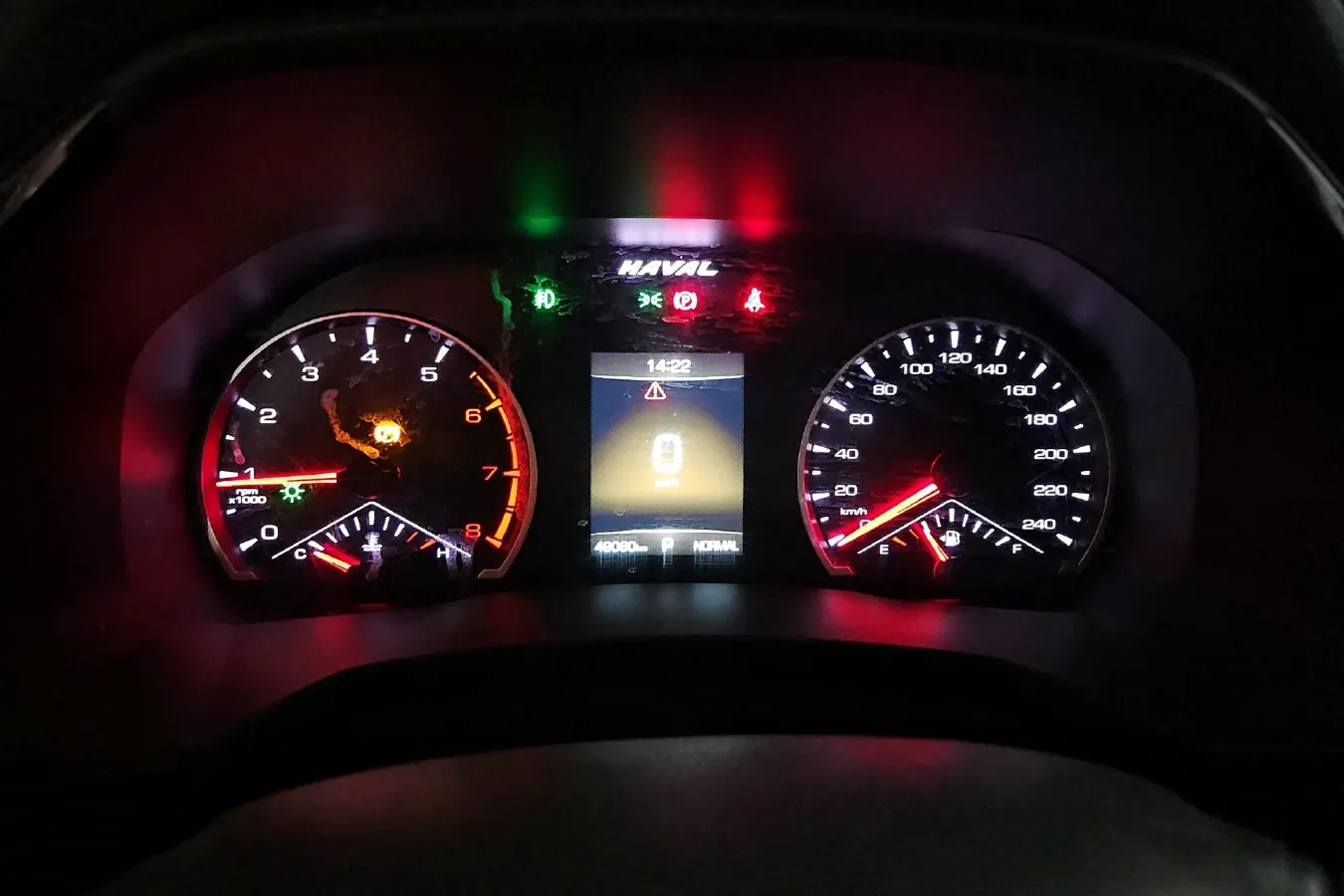 2020 Haval F7 1.5T 169HP L4 7DCT,autocango,china used car exporter,china ev exporter,chinese used car exporter,chinese used ev exporter