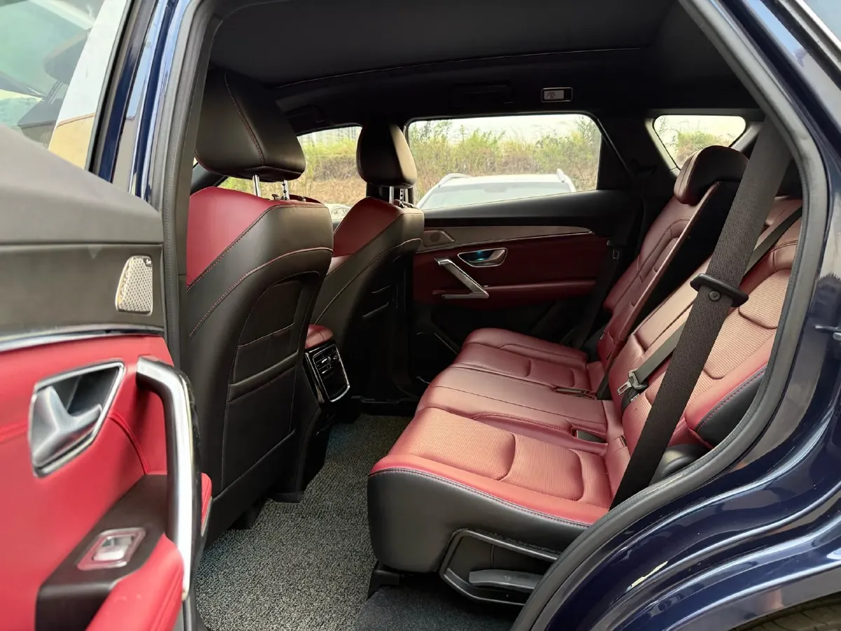 2021 Jetour X70 Plus 1.6T 197HP L4 7DCT,autocango,china used car exporter,china ev exporter,chinese used car exporter,chinese used ev exporter