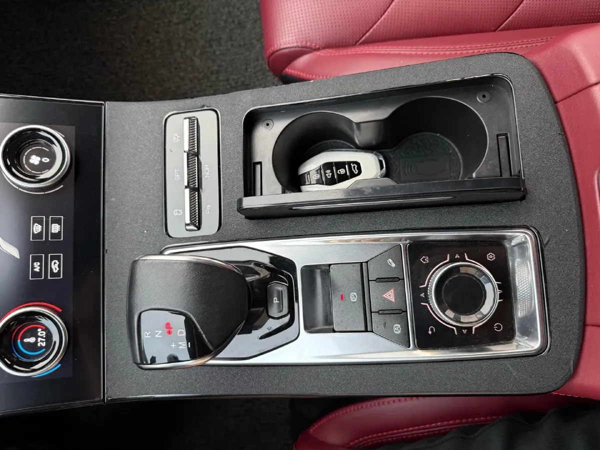 2021 Jetour X70 Plus 1.6T 197HP L4 7DCT,autocango,china used car exporter,china ev exporter,chinese used car exporter,chinese used ev exporter