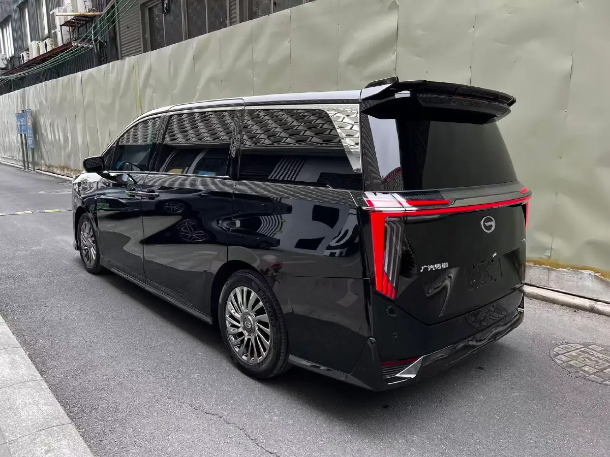 2024 GAC Trumpchi M8 2.0T 252HP L4 8AT,autocango,china used car exporter,china ev exporter,chinese used car exporter,chinese used ev exporter