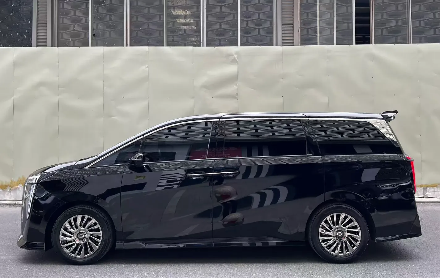 2024 GAC Trumpchi M8 2.0T 252HP L4 8AT,autocango,china used car exporter,china ev exporter,chinese used car exporter,chinese used ev exporter