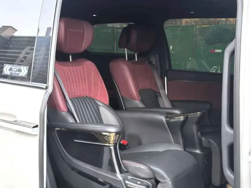 2023 GAC Trumpchi M8 2.0T 252HP L4 8AT,autocango,china used car exporter,china ev exporter,chinese used car exporter,chinese used ev exporter