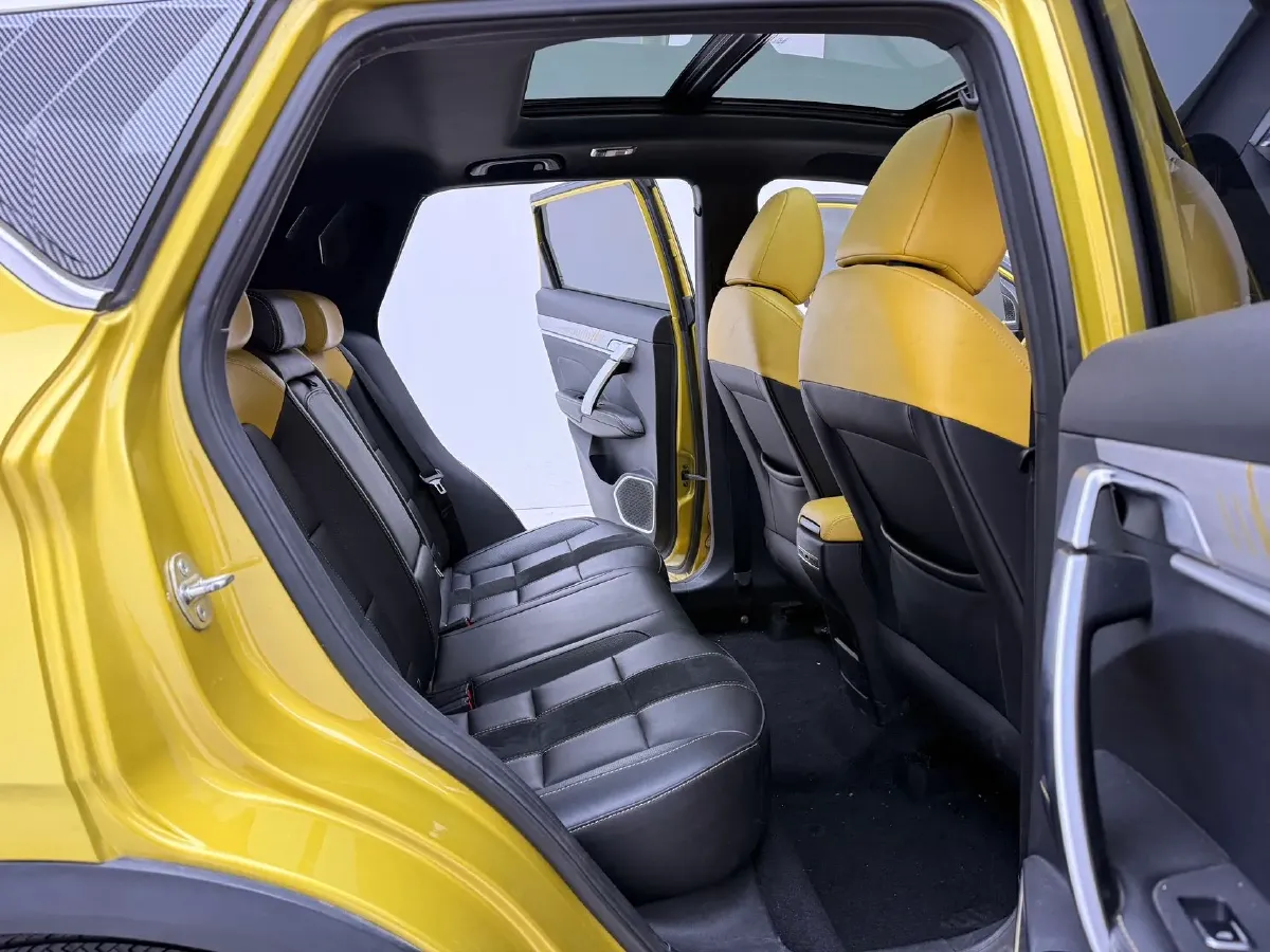 2020 Geely Coolray 1.5T 177HP L3 7DCT,autocango,china used car exporter,china ev exporter,chinese used car exporter,chinese used ev exporter