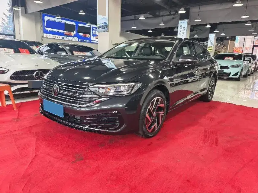 2024 Volkswagen Sagitar 1.5T 160HP L4 7DCT