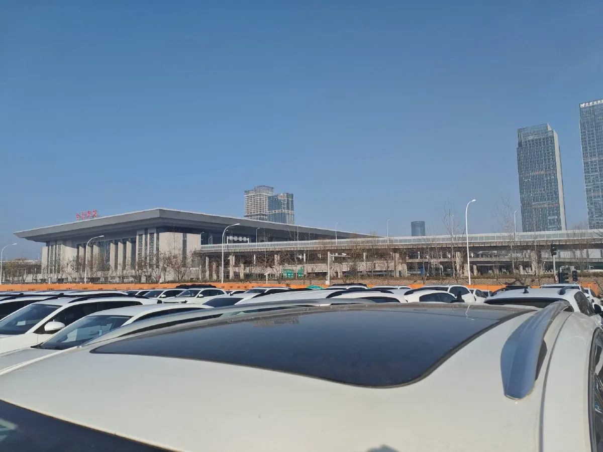 2023 Volkswagen Tiguan L 1.5T 160HP L4 7DCT,autocango,china used car exporter,china ev exporter,chinese used car exporter,chinese used ev exporter