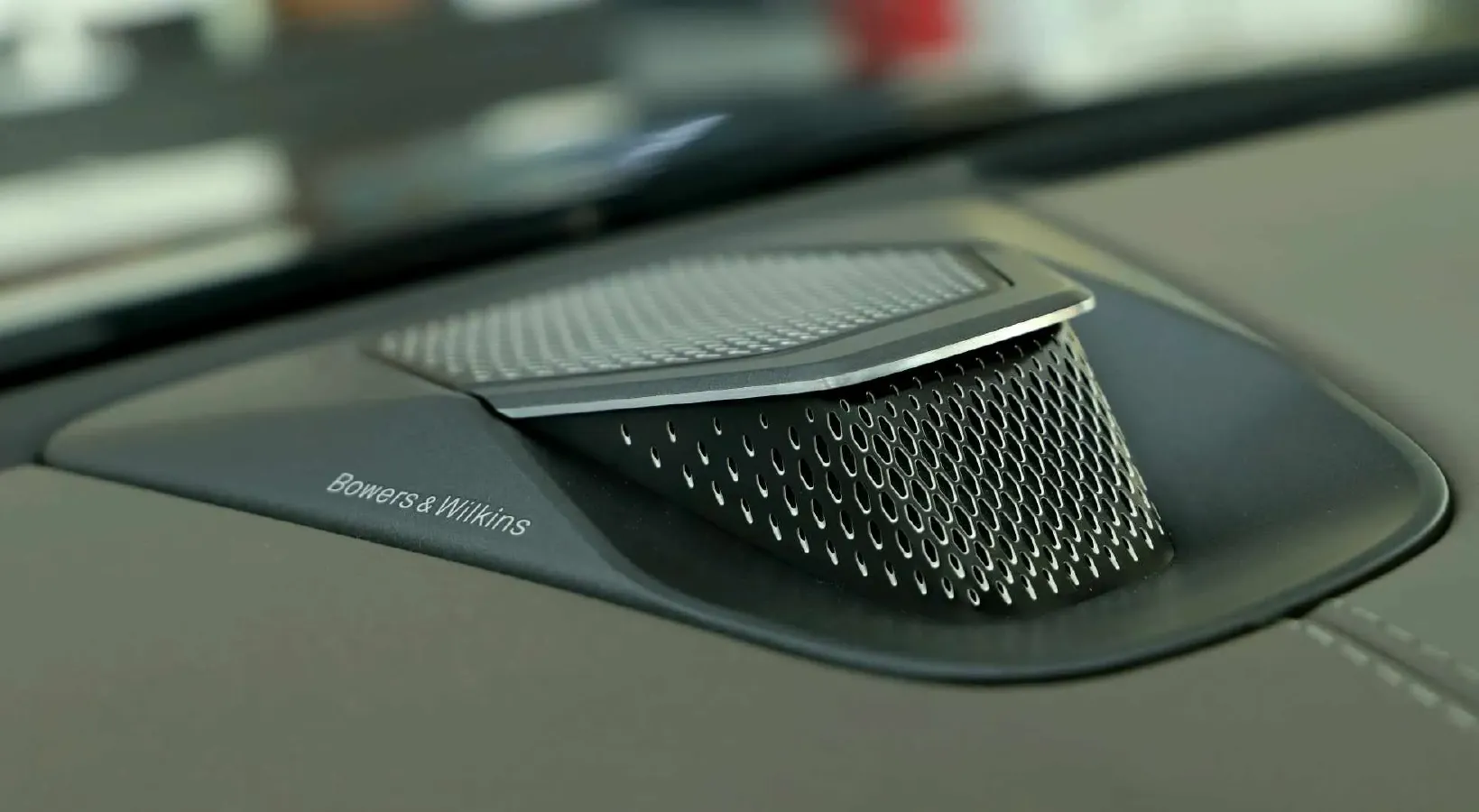 2025 Aston Martin DB12 4.0T 680HP V8 8AT,autocango,china used car exporter,china ev exporter,chinese used car exporter,chinese used ev exporter