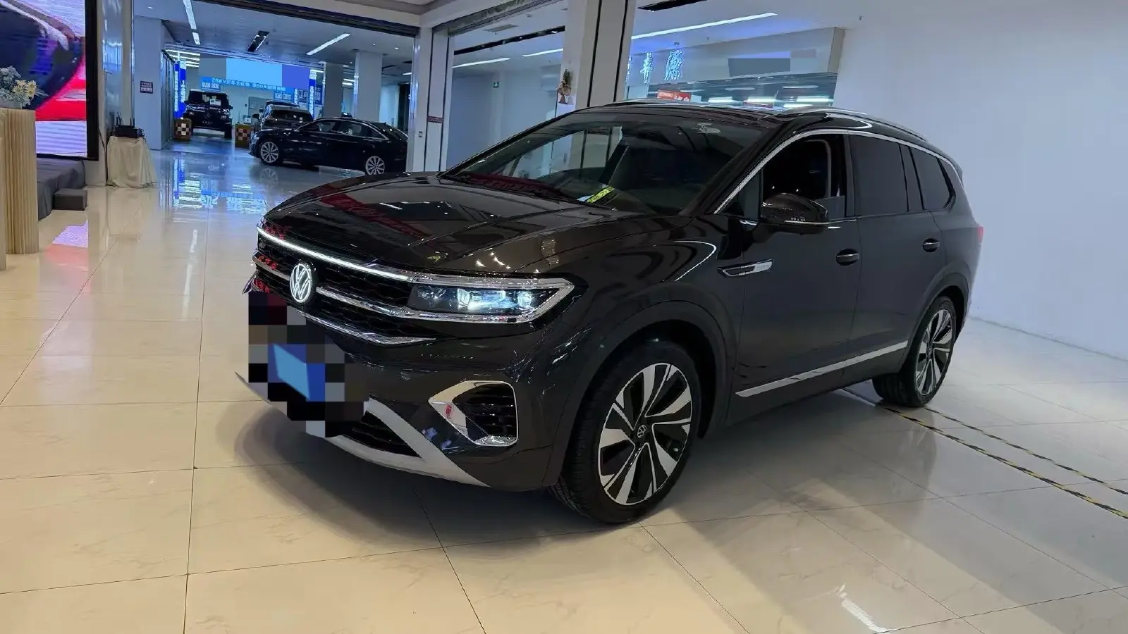 2023 Volkswagen Talagon 2.0T 220HP L4 7DCT