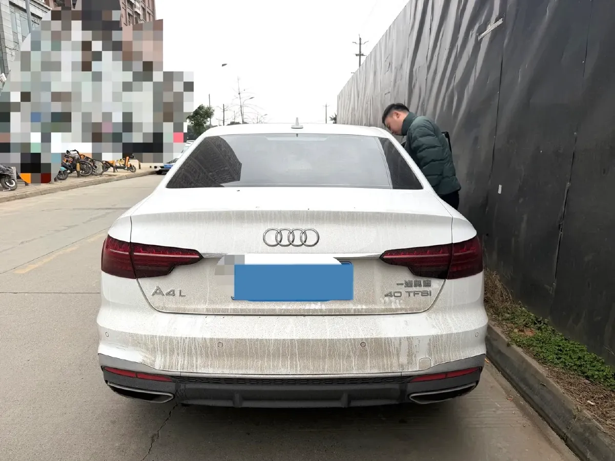 2020 Audi A4L 2.0T 190HP L4 7DCT,autocango,china used car exporter,china ev exporter,chinese used car exporter,chinese used ev exporter