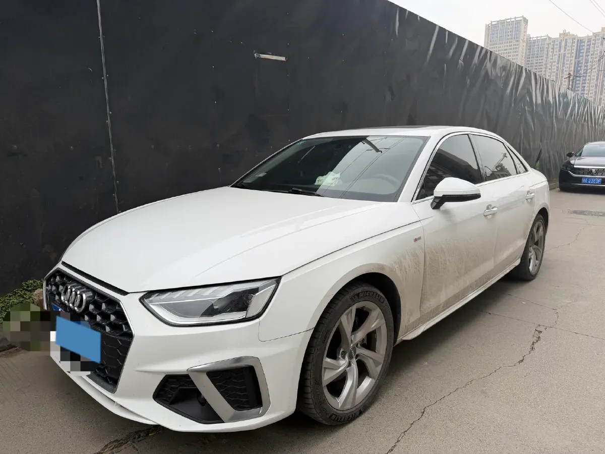 2020 Audi A4L 2.0T 190HP L4 7DCT,autocango,china used car exporter,china ev exporter,chinese used car exporter,chinese used ev exporter