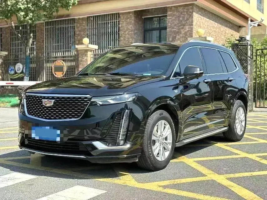 2022 Cadillac XT6 2.0T 237HP L4 9AT