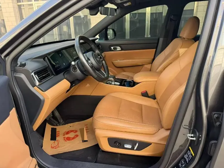 2021 Li ONE Range Extended 131HP REEV 40.5KWH,autocango,china used car exporter,china ev exporter,chinese used car exporter,chinese used ev exporter