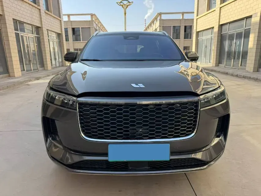 2021 Li ONE Range Extended 131HP REEV 40.5KWH,autocango,china used car exporter,china ev exporter,chinese used car exporter,chinese used ev exporter