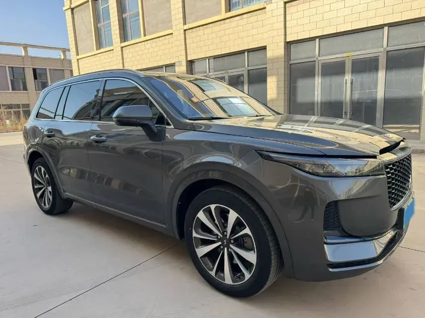 2021 Li ONE Range Extended 131HP REEV 40.5KWH,autocango,china used car exporter,china ev exporter,chinese used car exporter,chinese used ev exporter
