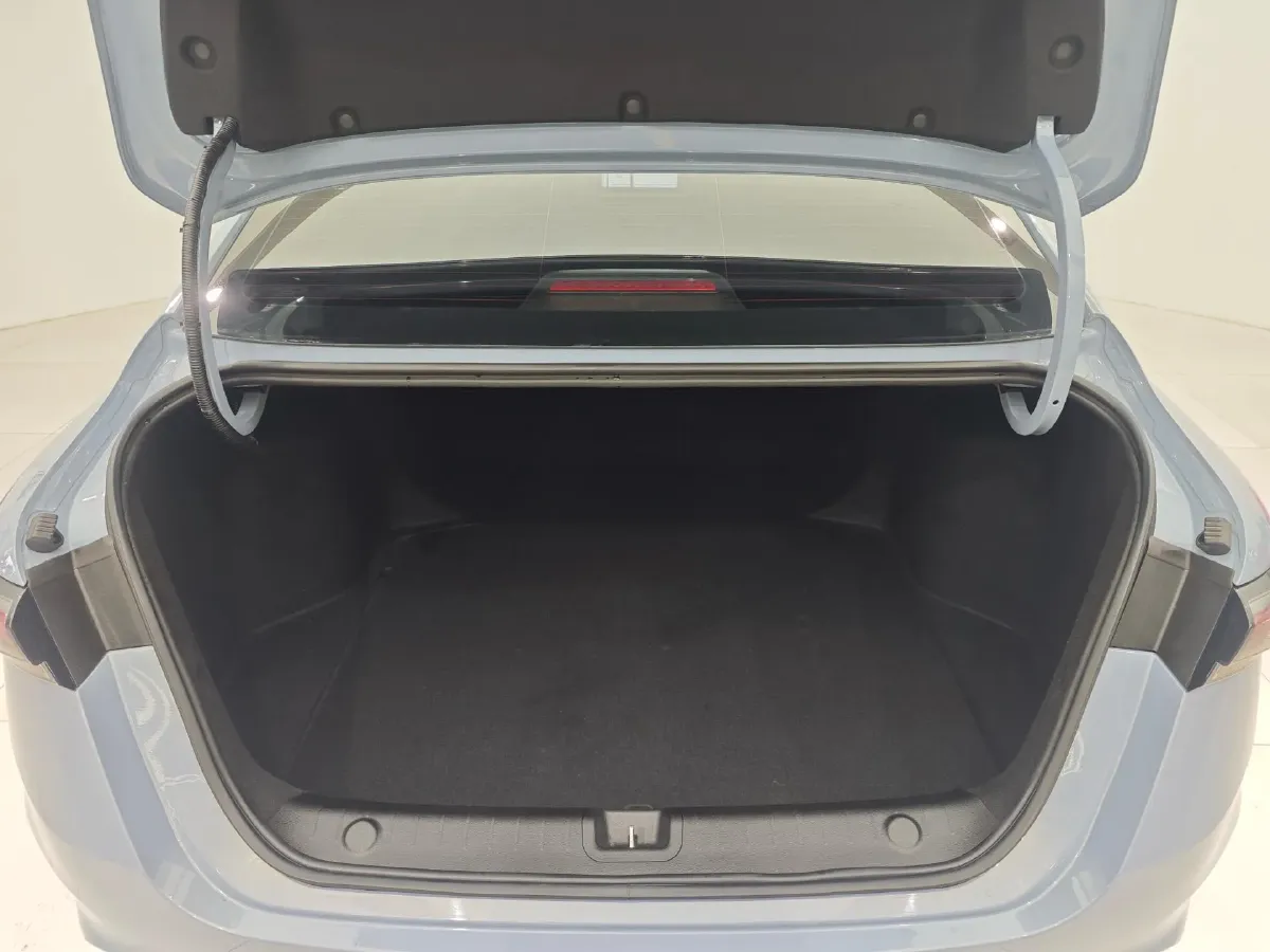 2024 Geely Binray 1.5T 181HP L4 7DCT,autocango,china used car exporter,china ev exporter,chinese used car exporter,chinese used ev exporter