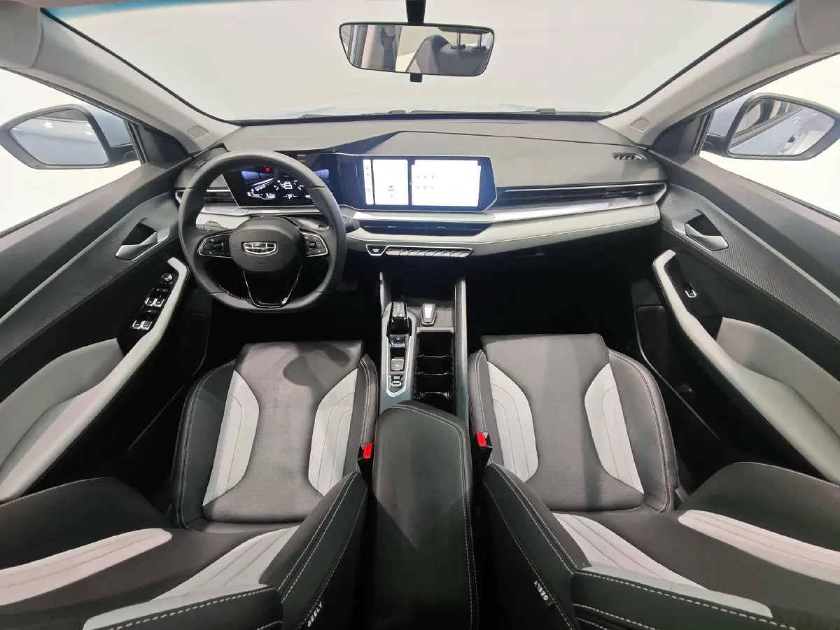 2024 Geely Binray 1.5T 181HP L4 7DCT,autocango,china used car exporter,china ev exporter,chinese used car exporter,chinese used ev exporter