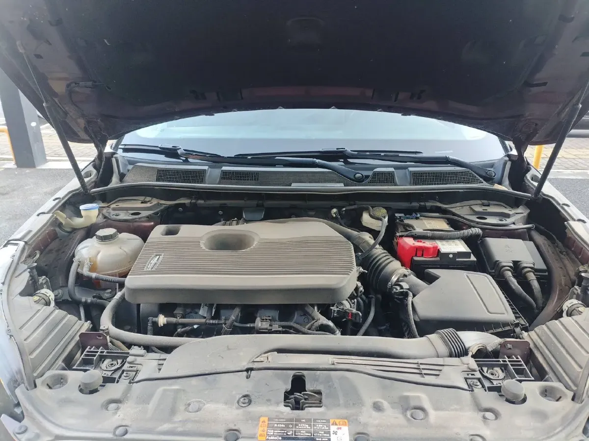 2020 Lincoln Corsair 2.0T 245HP L4 8AT,autocango,china used car exporter,china ev exporter,chinese used car exporter,chinese used ev exporter