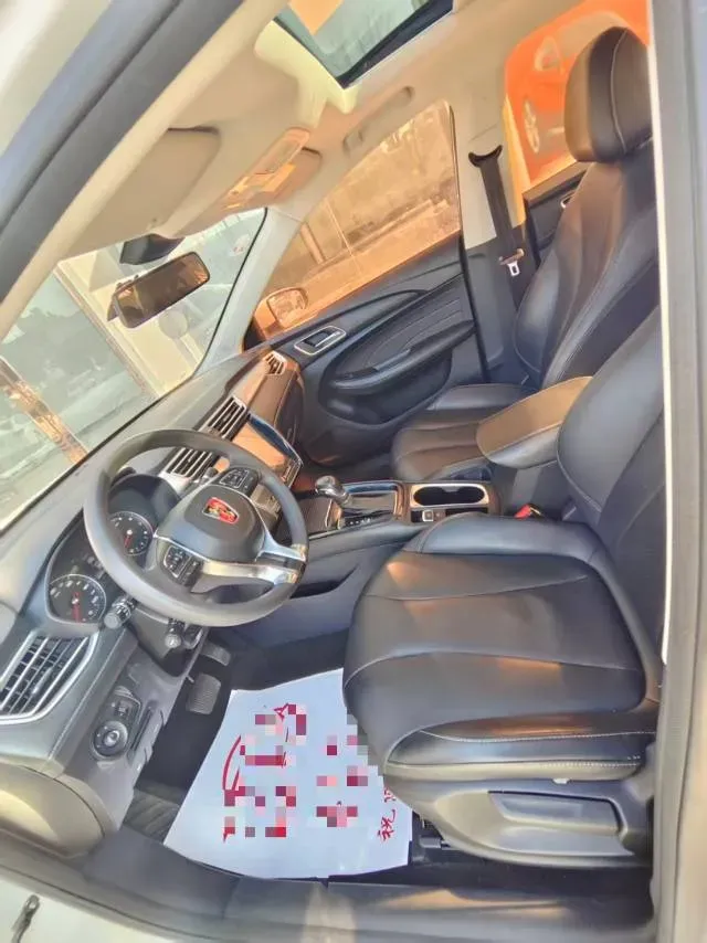 2019 Roewe i5 1.5L 120HP L4 CVT,autocango,china used car exporter,china ev exporter,chinese used car exporter,chinese used ev exporter