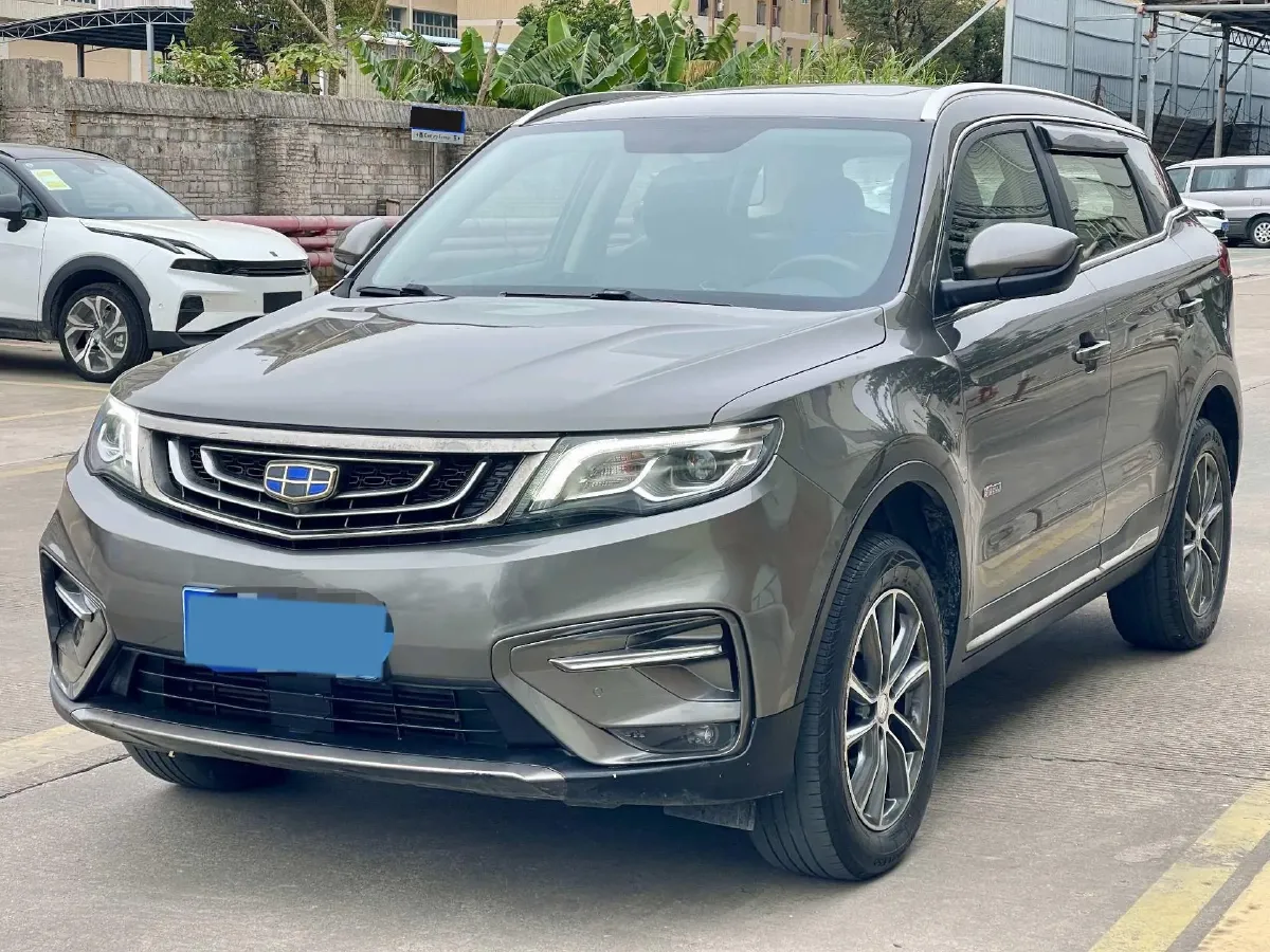 2020 Roewe i6 1.5T 169HP L4 7DCT,autocango,china used car exporter,china ev exporter,chinese used car exporter,chinese used ev exporter