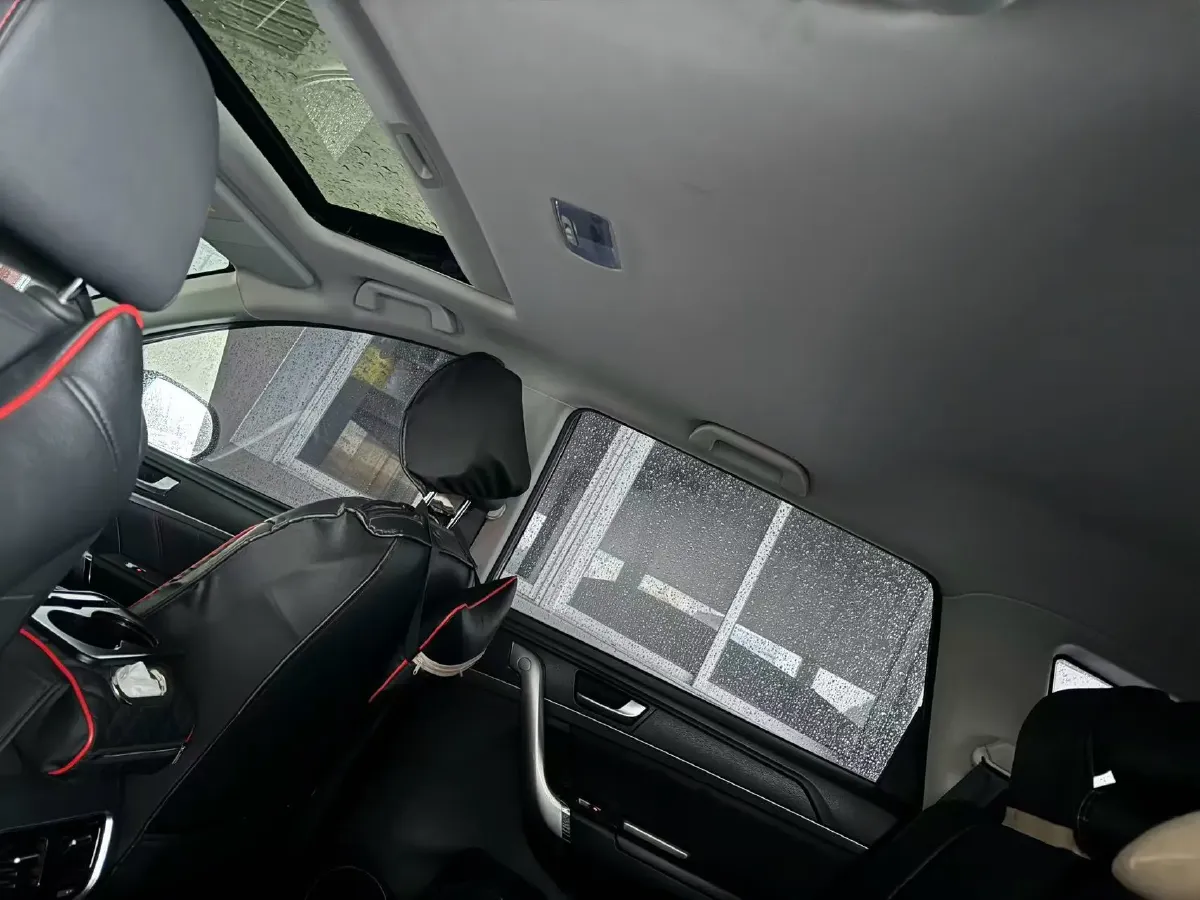 2019 Haval M6 1.5T 150HP L4 7DCT,autocango,china used car exporter,china ev exporter,chinese used car exporter,chinese used ev exporter