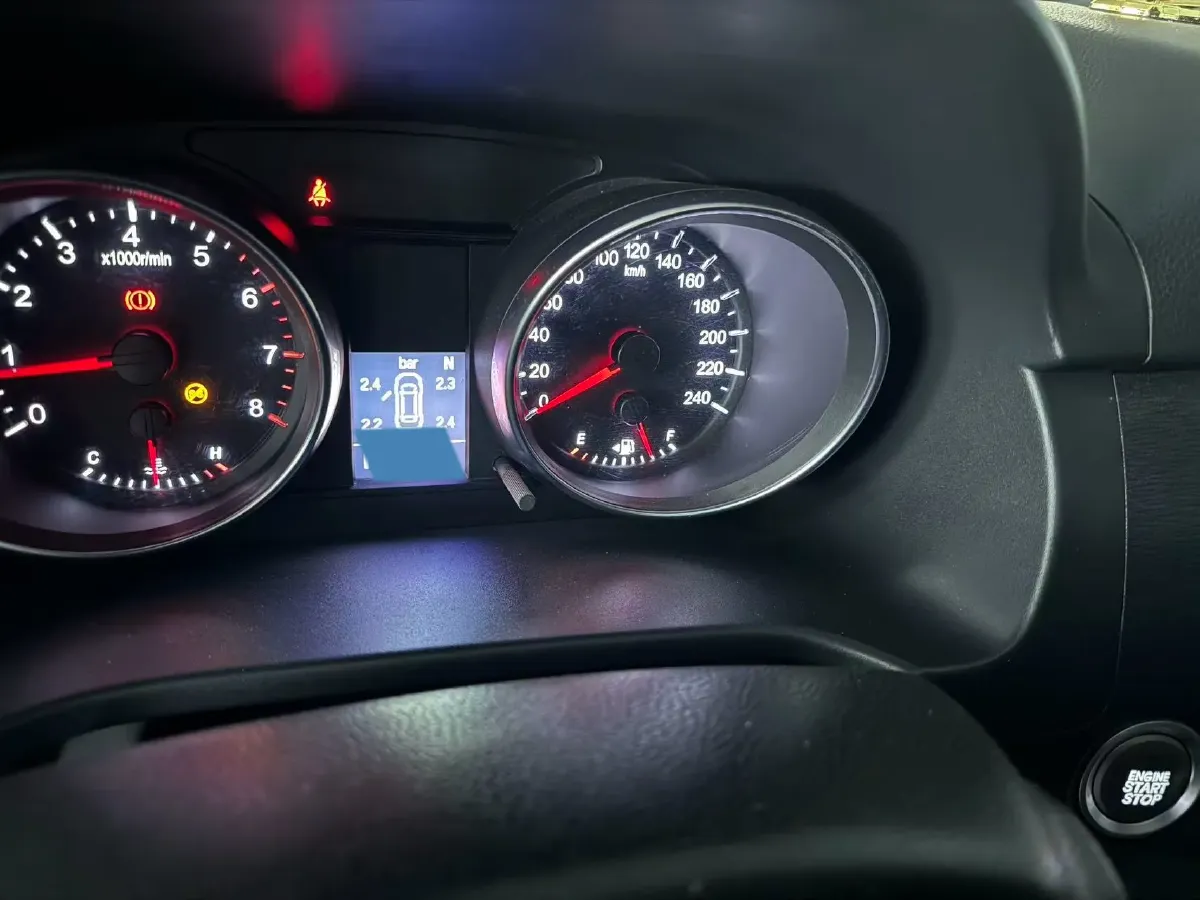 2019 Haval M6 1.5T 150HP L4 7DCT,autocango,china used car exporter,china ev exporter,chinese used car exporter,chinese used ev exporter