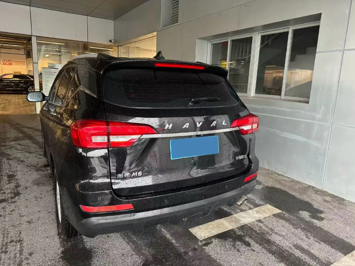 2019 Haval M6 1.5T 150HP L4 7DCT,autocango,china used car exporter,china ev exporter,chinese used car exporter,chinese used ev exporter