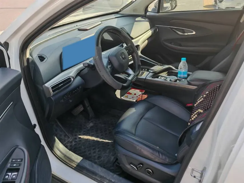 2020 ChangAn UNI-T 1.5T 180HP L4 7DCT,autocango,china used car exporter,china ev exporter,chinese used car exporter,chinese used ev exporter