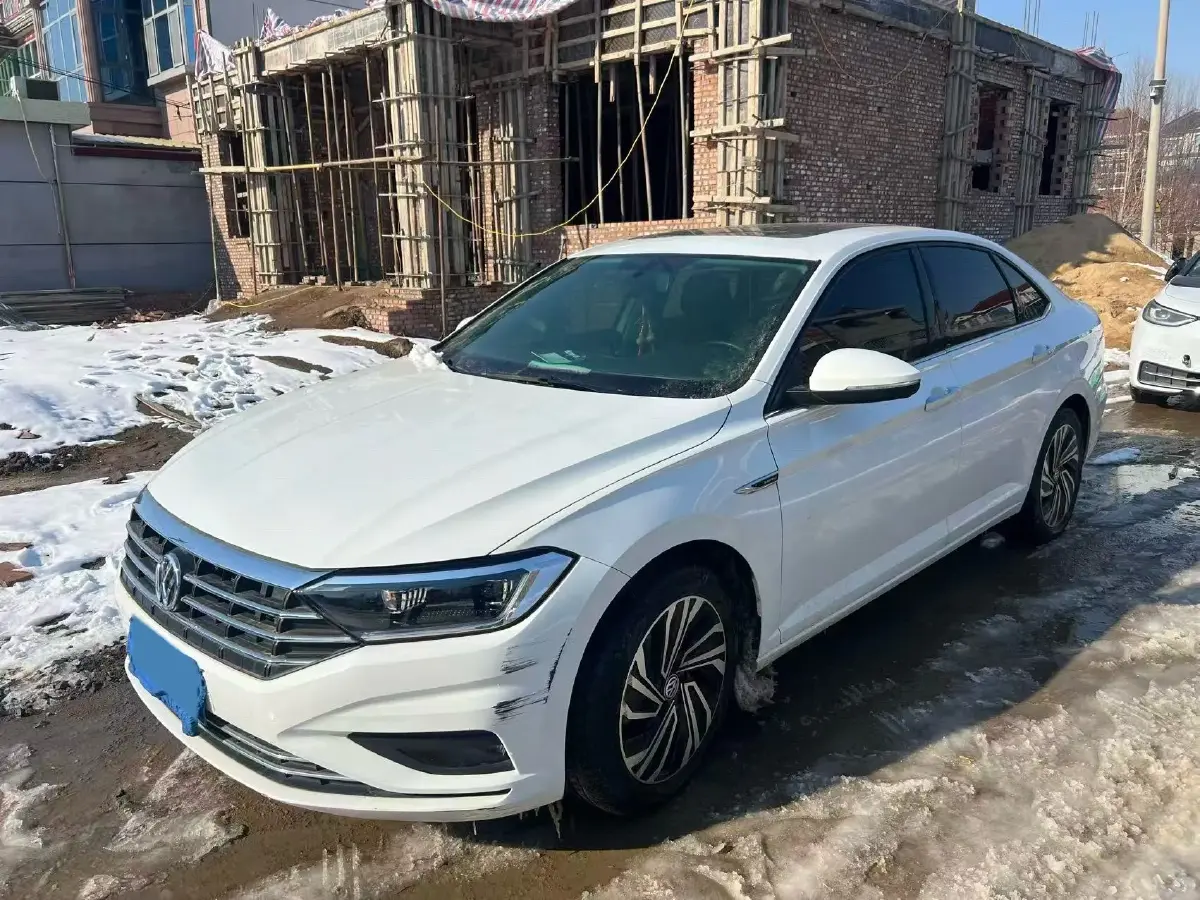 2021 Volkswagen Sagitar 1.4T 150HP L4 7DCT