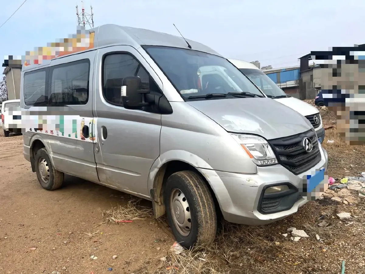 2013 MAXUS XinTu V80 2.5T 136HP L4 5MT,autocango,china used car exporter,china ev exporter,chinese used car exporter,chinese used ev exporter