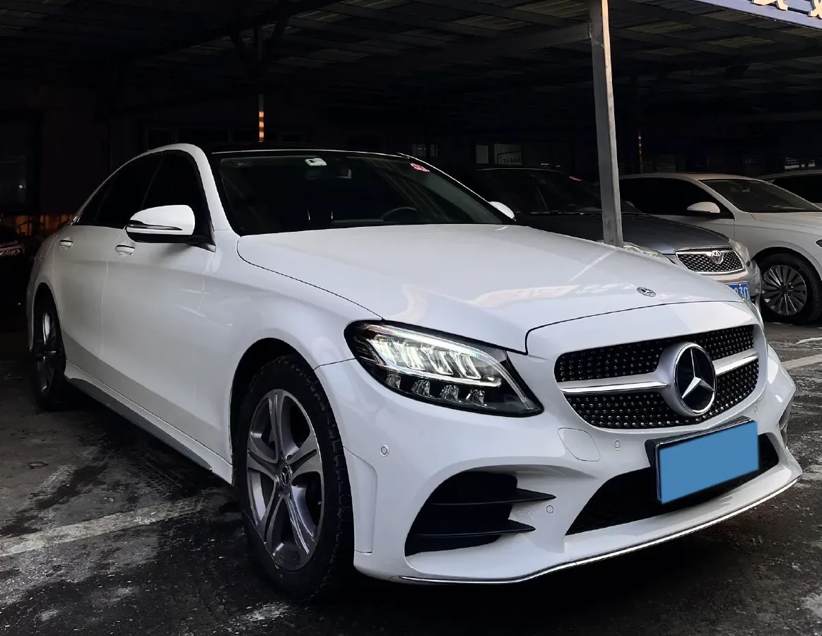 2021 Mercedes-Benz C Class 1.5T 184HP L4 9AT,autocango,china used car exporter,china ev exporter,chinese used car exporter,chinese used ev exporter