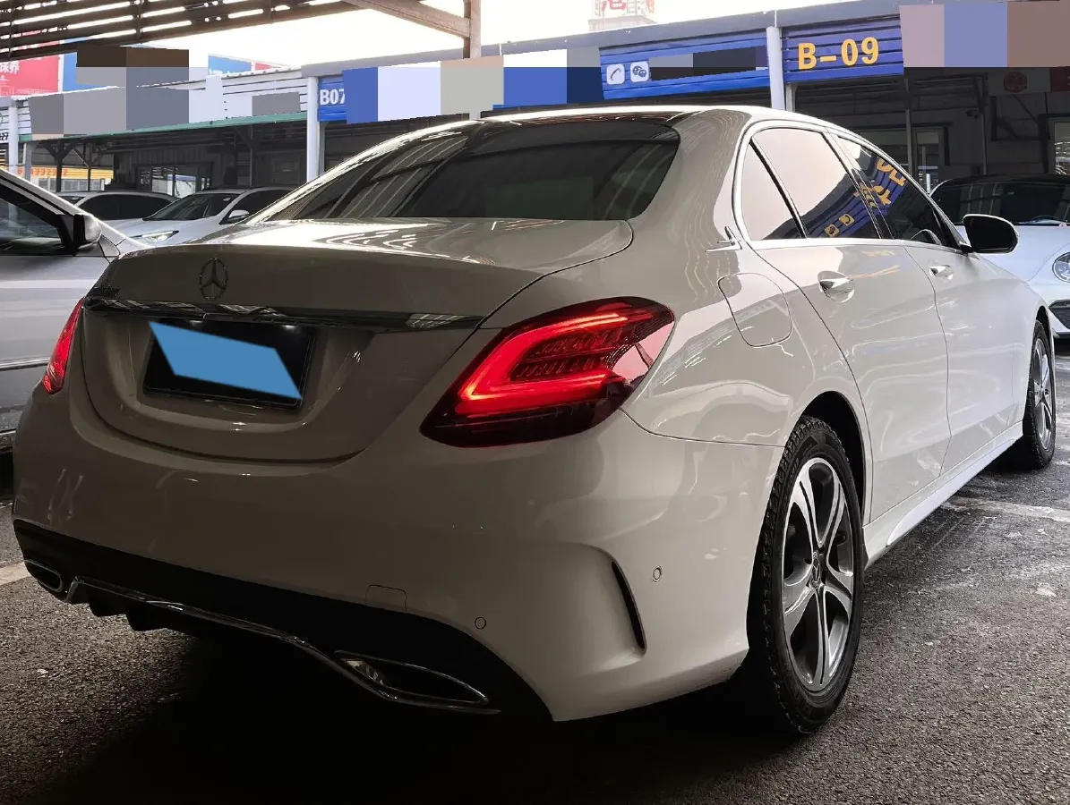 2021 Mercedes-Benz C Class 1.5T 184HP L4 9AT,autocango,china used car exporter,china ev exporter,chinese used car exporter,chinese used ev exporter