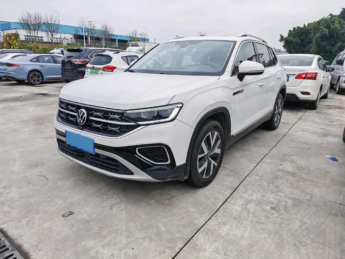 2023 Volkswagen Tayron 1.5T 160HP L4 7DCT