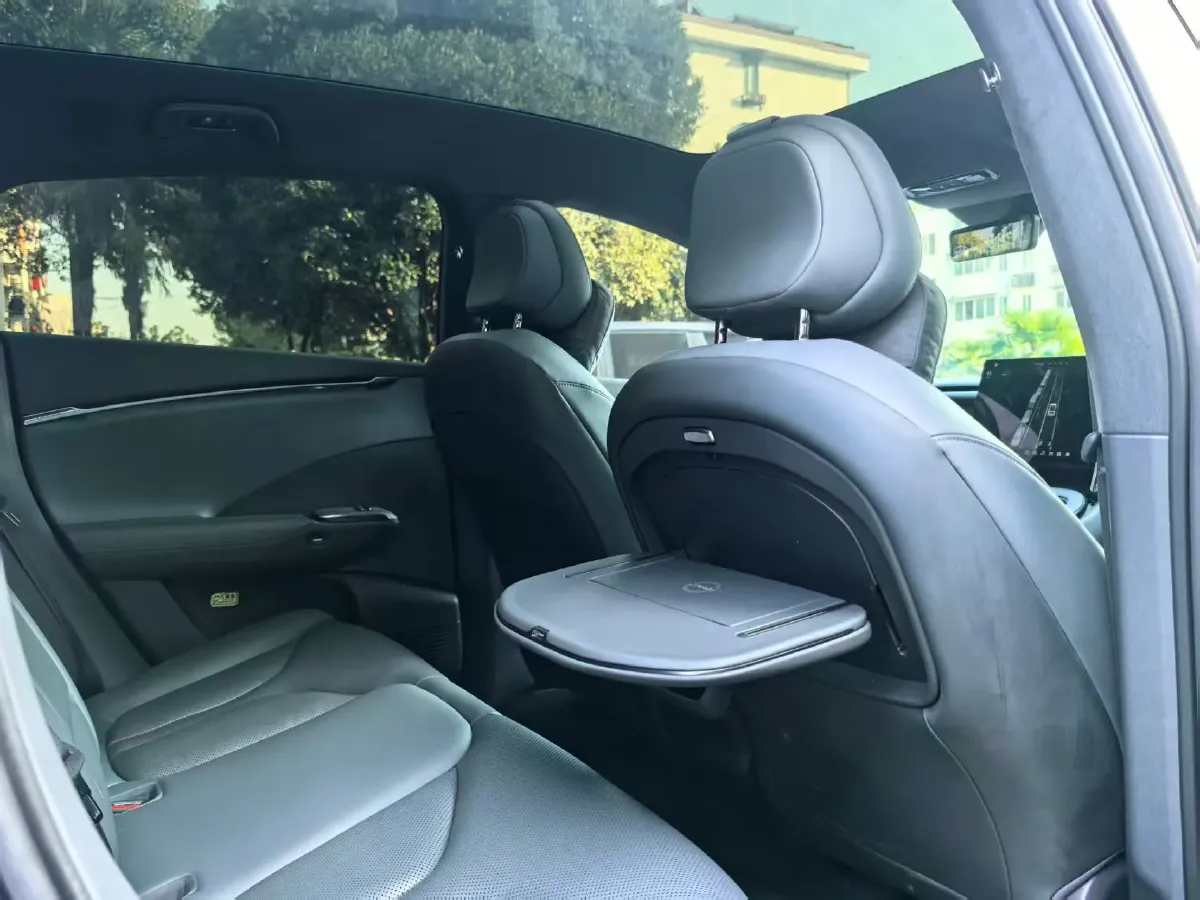 2025 Xpeng G7 BEV,autocango,china used car exporter,china ev exporter,chinese used car exporter,chinese used ev exporter