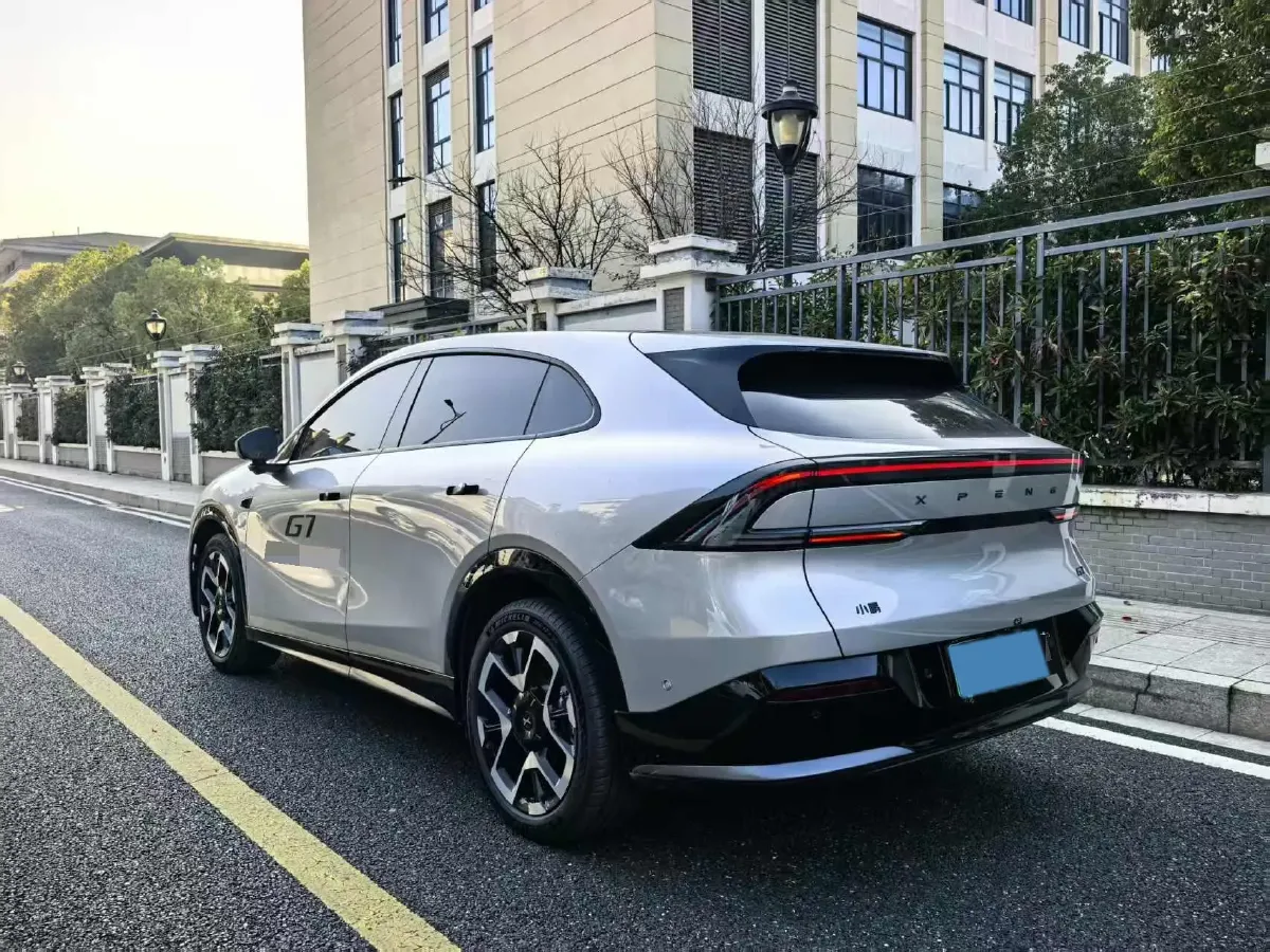 2025 Xpeng G7 BEV,autocango,china used car exporter,china ev exporter,chinese used car exporter,chinese used ev exporter