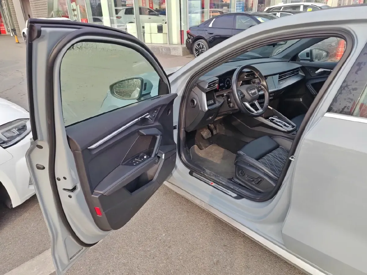 2025 Audi A3 1.5T 160HP L4 7DCT,autocango,china used car exporter,china ev exporter,chinese used car exporter,chinese used ev exporter