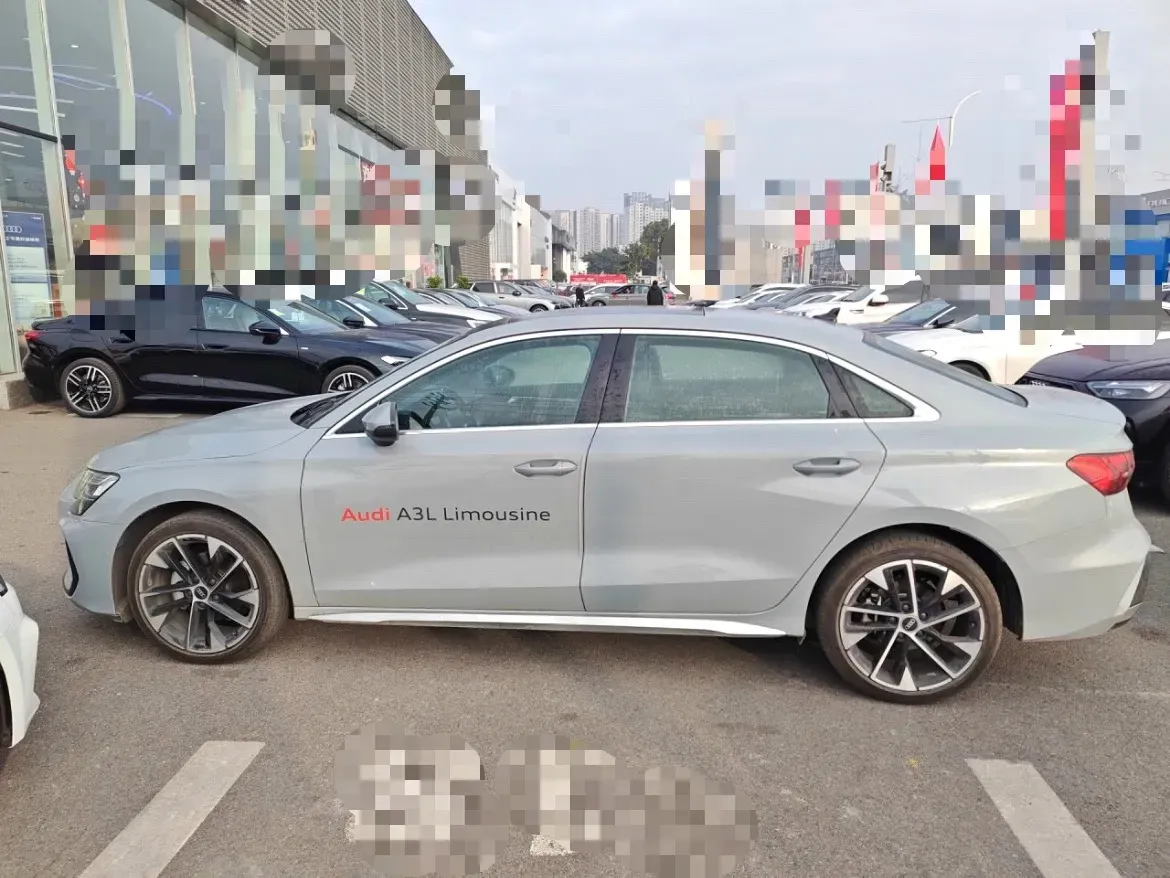 2025 Audi A3 1.5T 160HP L4 7DCT,autocango,china used car exporter,china ev exporter,chinese used car exporter,chinese used ev exporter