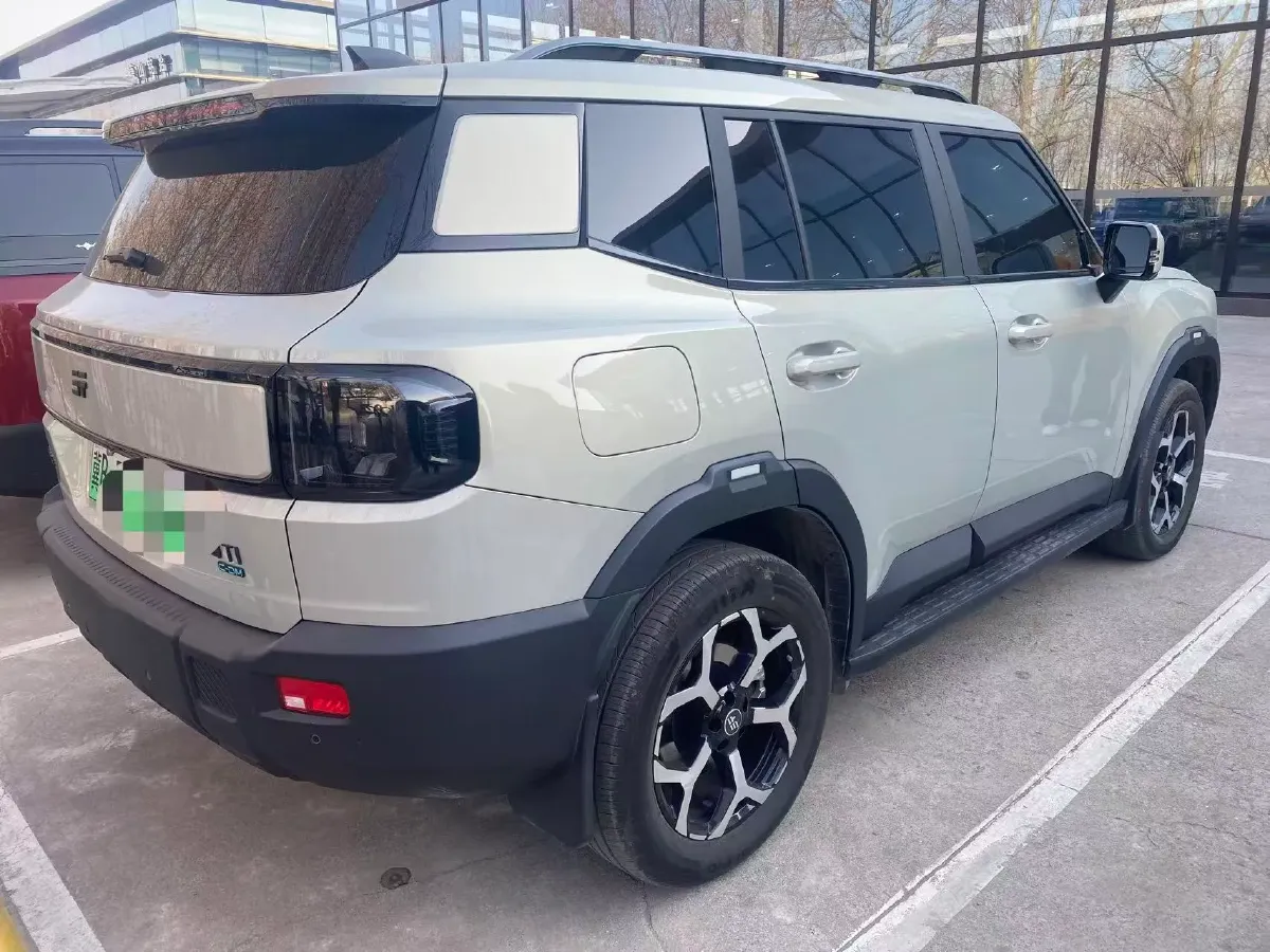 2025 MAXUS XinTu V70 2.0T 150HP L4 9AT,autocango,china used car exporter,china ev exporter,chinese used car exporter,chinese used ev exporter