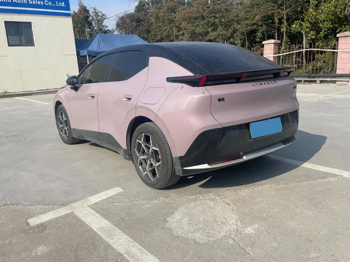 2025 Dongfeng Z9 2.0T 258HP L4 8AT,autocango,china used car exporter,china ev exporter,chinese used car exporter,chinese used ev exporter