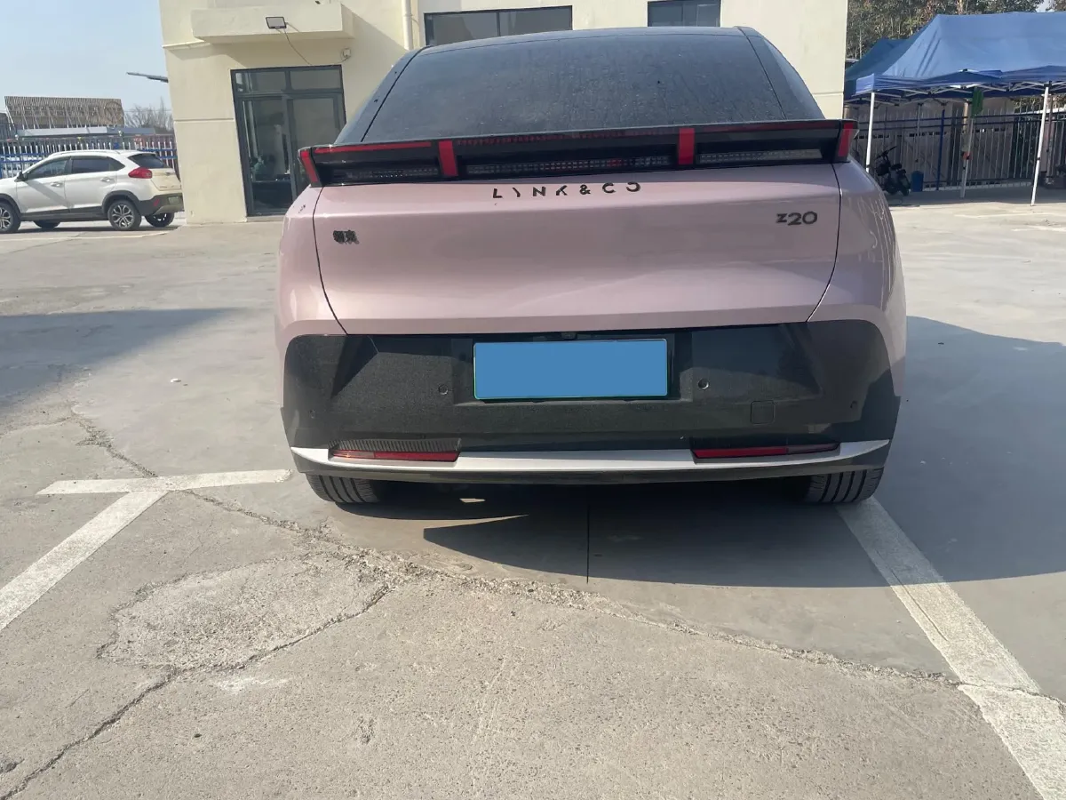 2025 Dongfeng Z9 2.0T 258HP L4 8AT,autocango,china used car exporter,china ev exporter,chinese used car exporter,chinese used ev exporter