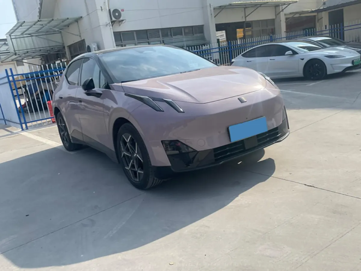 2025 Dongfeng Z9 2.0T 258HP L4 8AT,autocango,china used car exporter,china ev exporter,chinese used car exporter,chinese used ev exporter