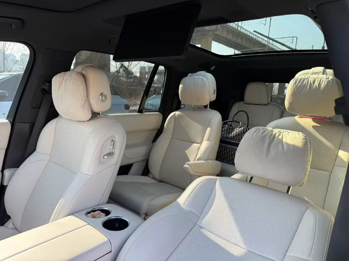 2024 Li L9 Range Extended 154HP REEV 52.3KWH,autocango,china used car exporter,china ev exporter,chinese used car exporter,chinese used ev exporter