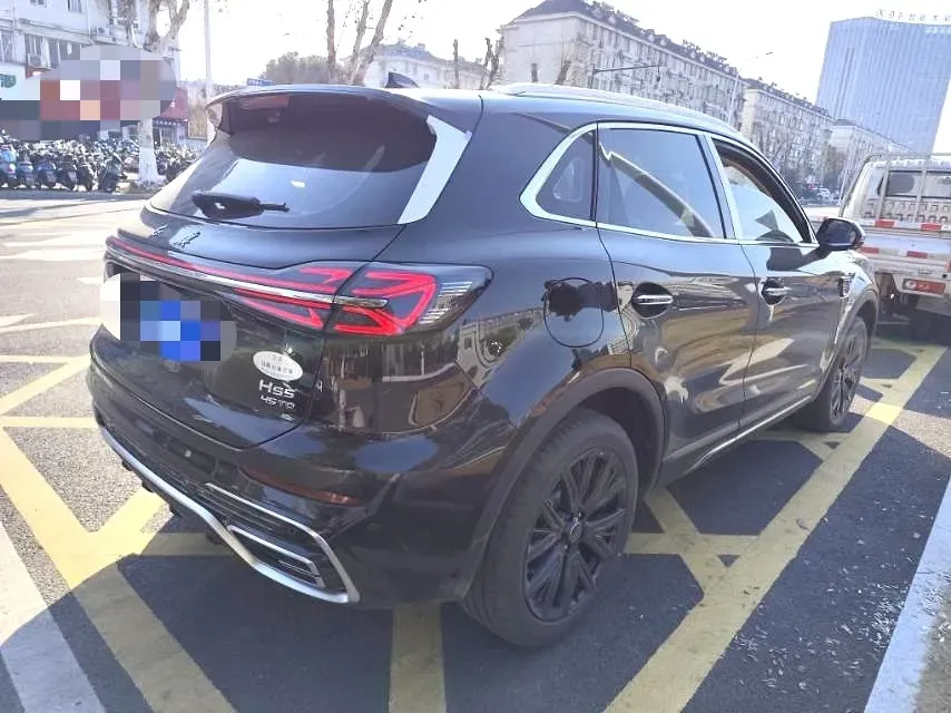 2025 HongQi HS5 2.0T 252HP L4 8AT,autocango,china used car exporter,china ev exporter,chinese used car exporter,chinese used ev exporter