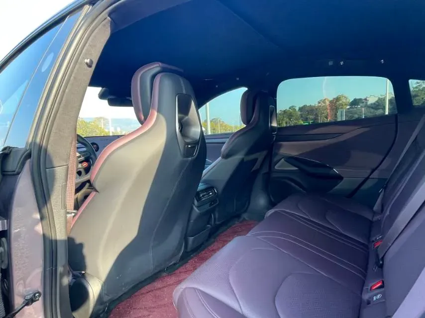 2024 MI SU7 BEV 101KWH,autocango,china used car exporter,china ev exporter,chinese used car exporter,chinese used ev exporter