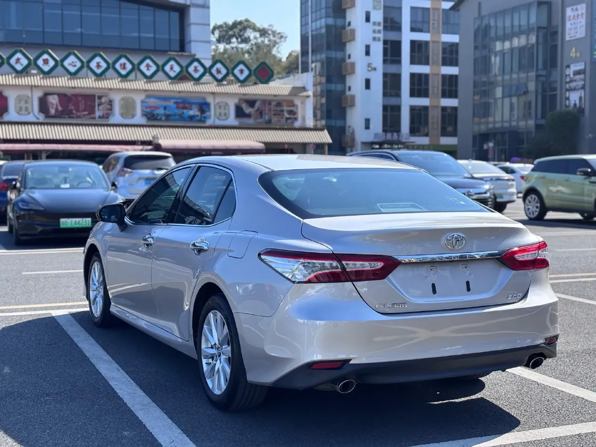 2019 Toyota Camry 2.0L 178HP L4 CVT,autocango,china used car exporter,china ev exporter,chinese used car exporter,chinese used ev exporter