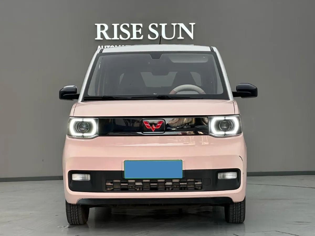 2021 WuLing HongGuang MINI EV BEV 13.9KWH,autocango,china used car exporter,china ev exporter,chinese used car exporter,chinese used ev exporter