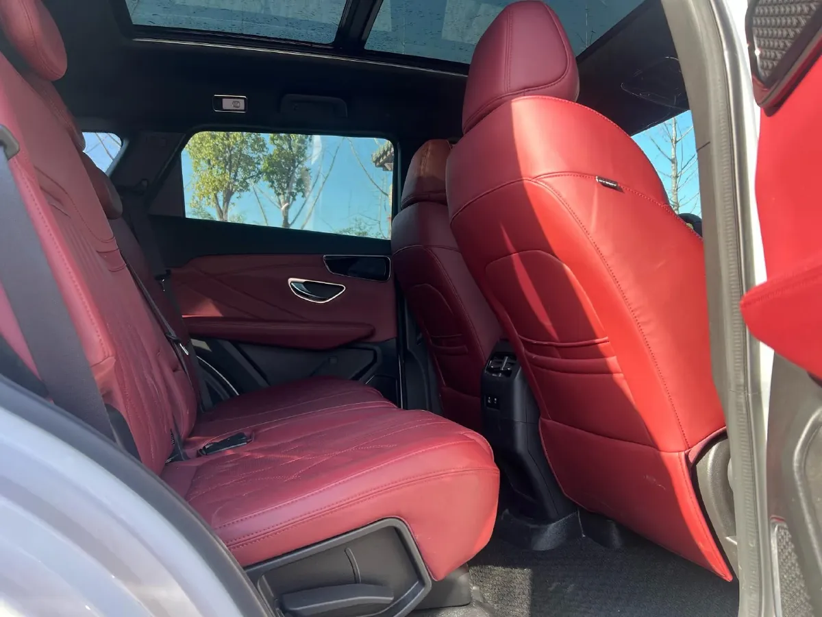 2025 Jetour X70 Plus 1.5T 156HP L4 6DCT,autocango,china used car exporter,china ev exporter,chinese used car exporter,chinese used ev exporter