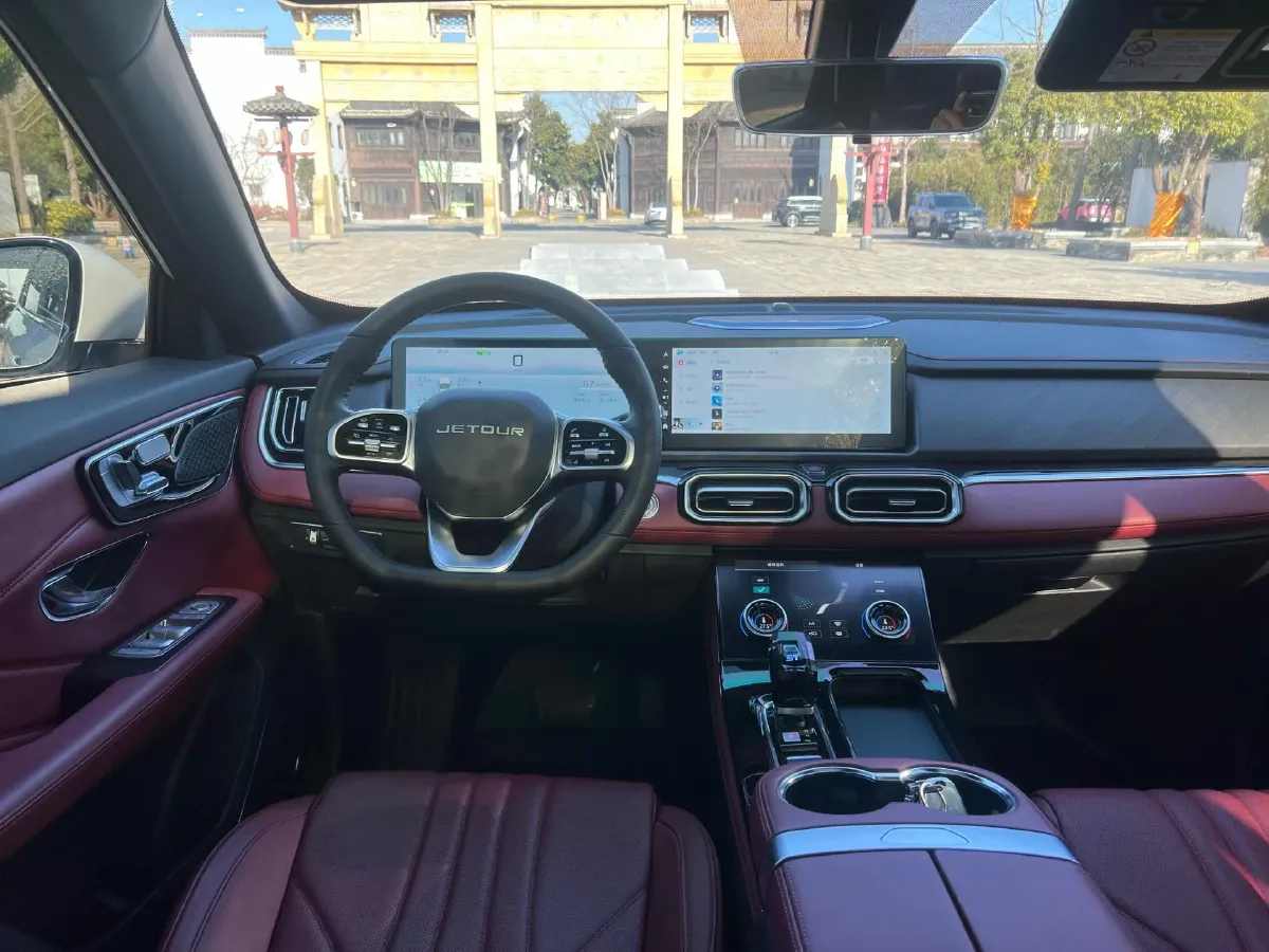 2025 Jetour X70 Plus 1.5T 156HP L4 6DCT,autocango,china used car exporter,china ev exporter,chinese used car exporter,chinese used ev exporter