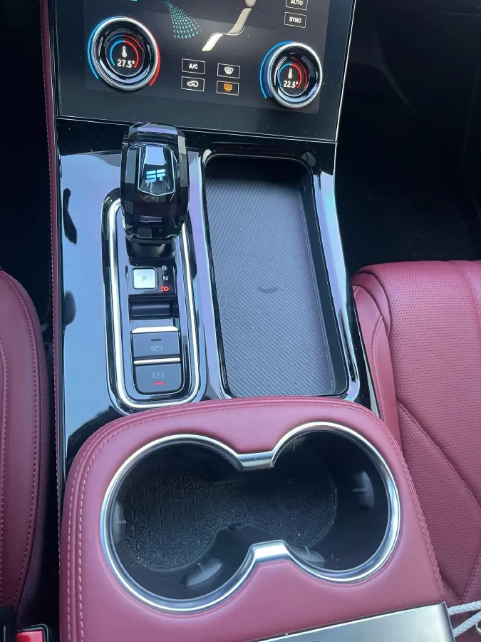 2025 Jetour X70 Plus 1.5T 156HP L4 6DCT,autocango,china used car exporter,china ev exporter,chinese used car exporter,chinese used ev exporter