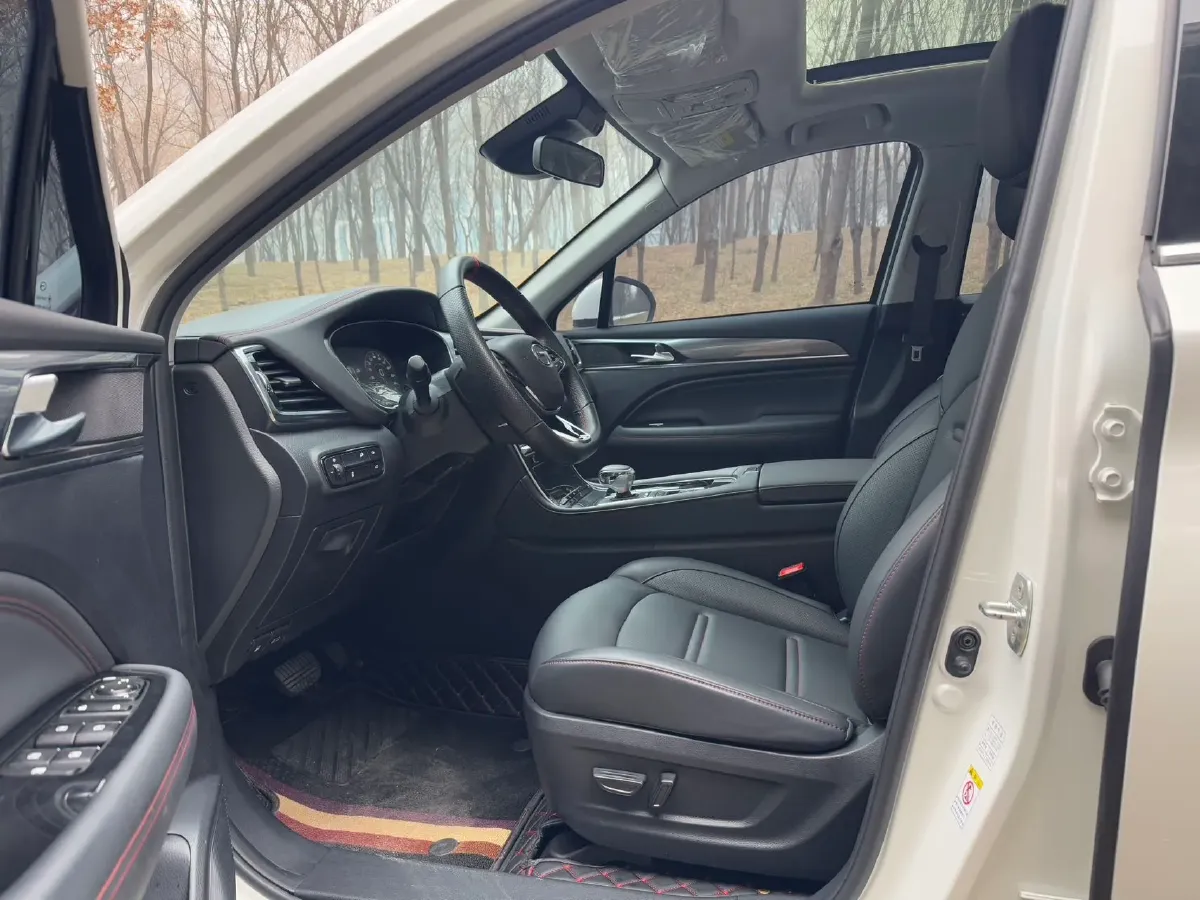 2021 GAC Trumpchi GS4 Plus 1.5T 169HP L4 6AT,autocango,china used car exporter,china ev exporter,chinese used car exporter,chinese used ev exporter